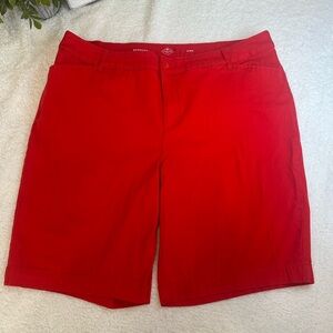 St. John’s Bay Bermuda shorts. Women’s size 24W.